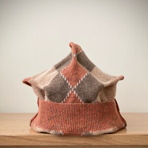 joodito origami crown wool sweater hat beanie argyle preppy large brown orange